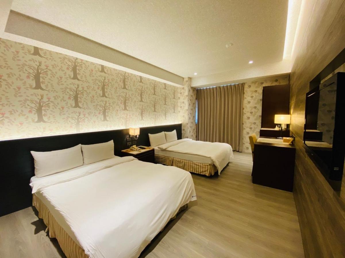 Dlinn Hotel Taichung Exterior photo