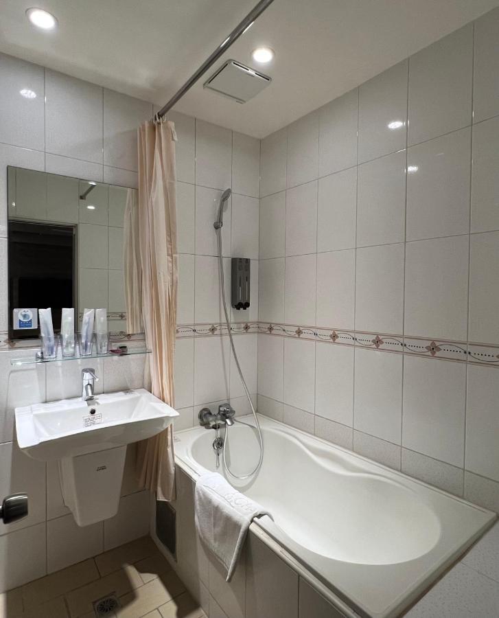 Dlinn Hotel Taichung Exterior photo