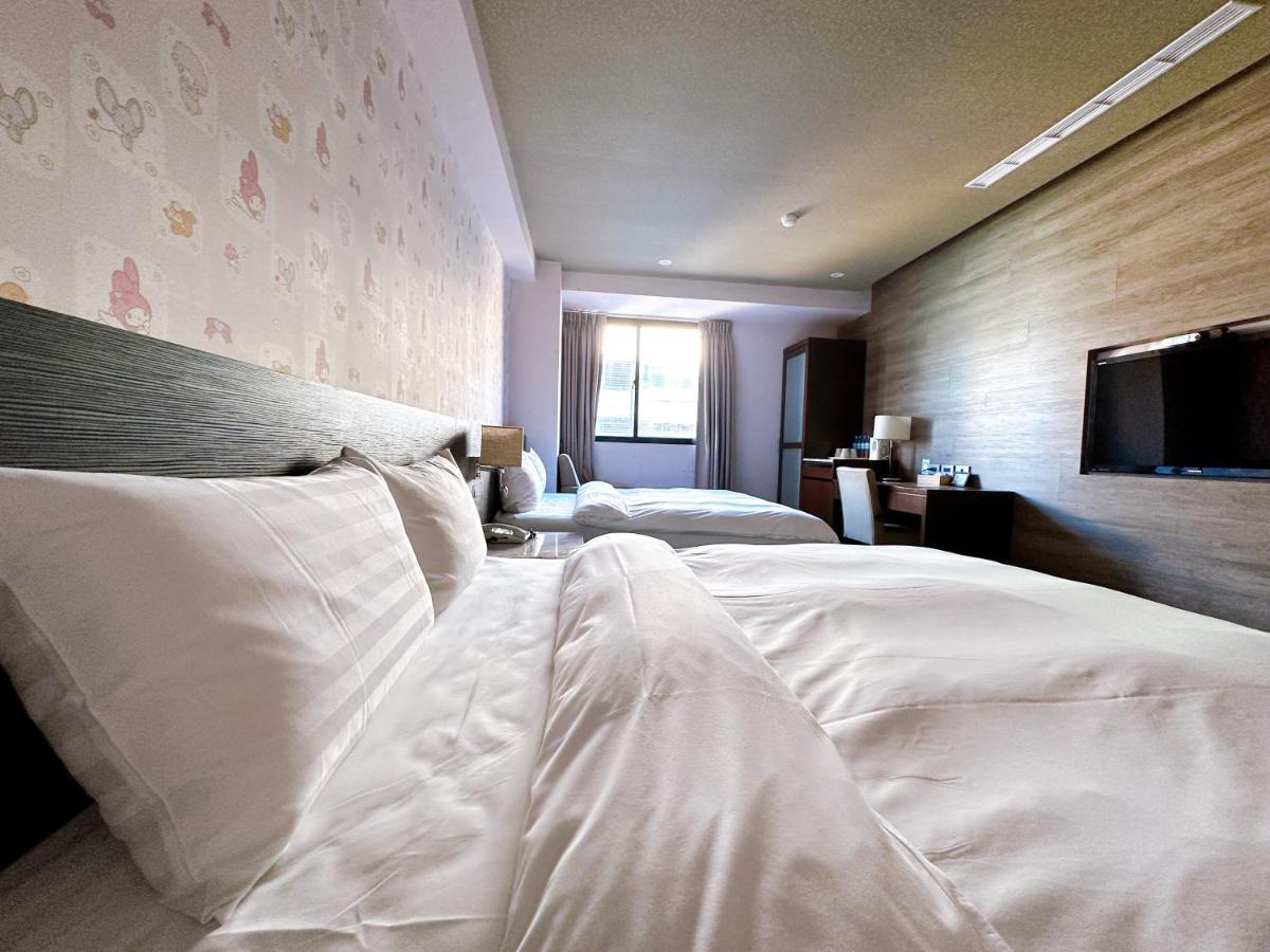 Dlinn Hotel Taichung Exterior photo